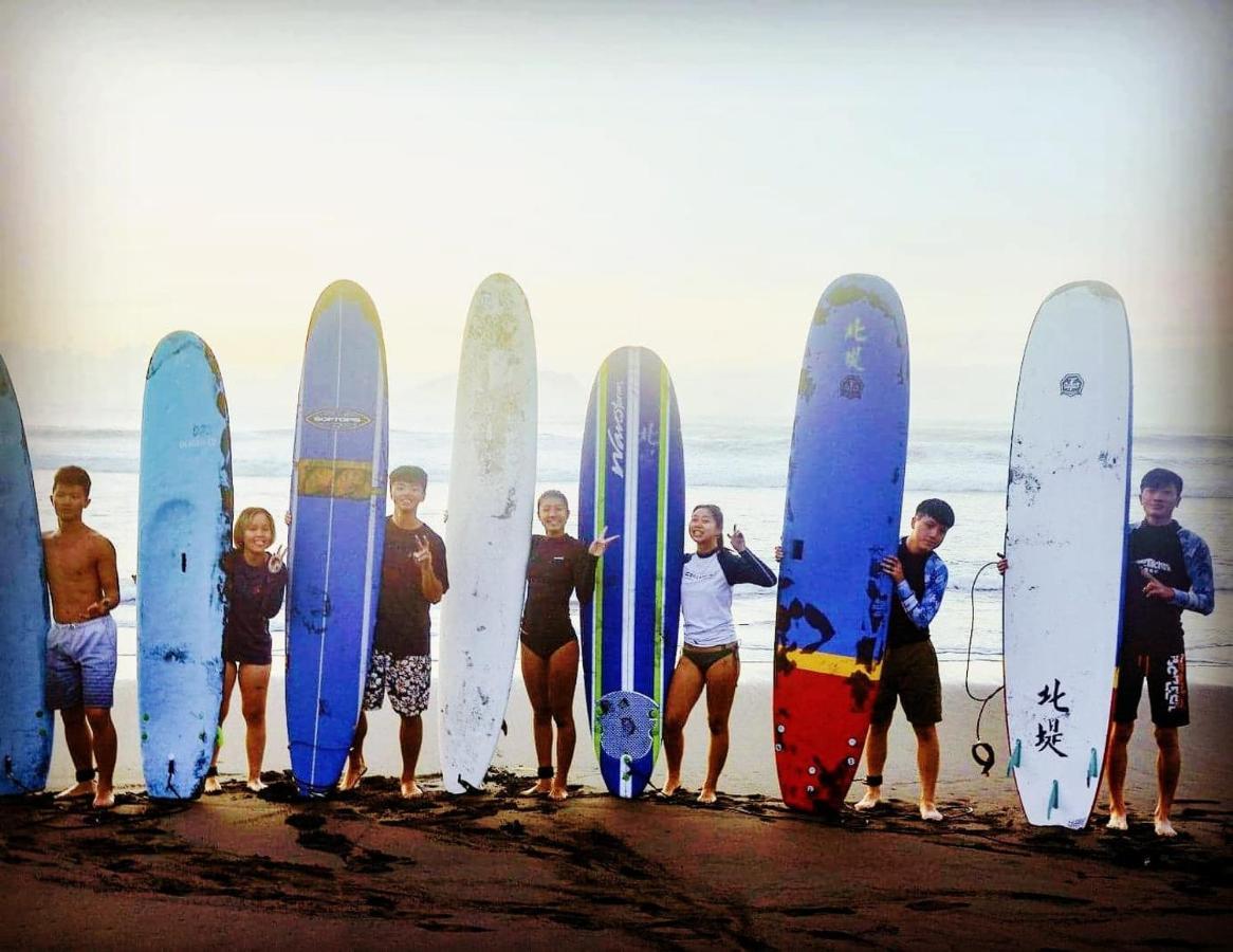 Wushih Surf Hostel Toucheng Exterior foto
